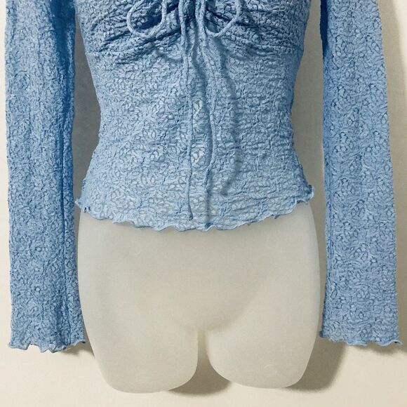 Urban Outfitters Size XS Kimchi Blue Blouse Quinn Lace Pullover Tie Front Blue - Picture 6 of 11